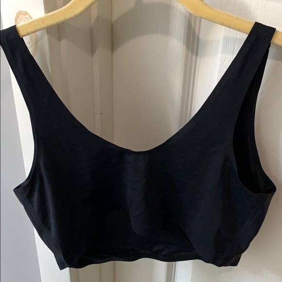 Uniqlo AIRISM Relax Wireless Bra - Picture 2 of 3